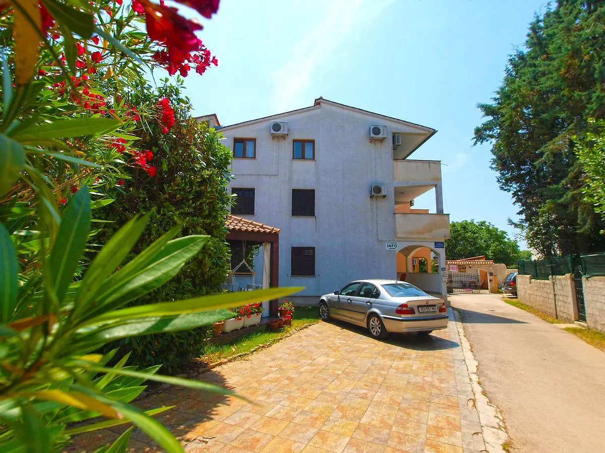 Apartments Marija 85 Fažana