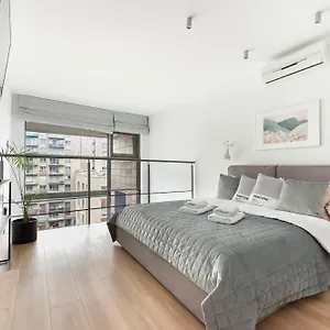 Qbik Deluxe Loft , Warszawa Polska